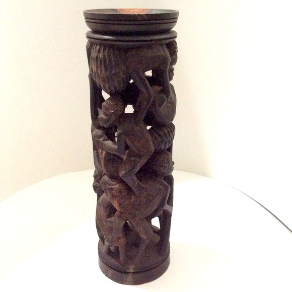 Unique handcrafted African Blackwood carving - Picture 8 of 16